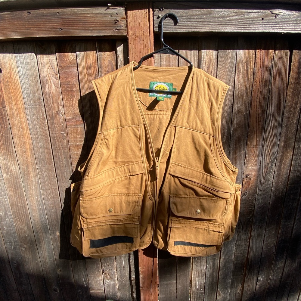 Cabelas fishing vest